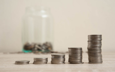 saving money,deposit money,investment,money management,Profit from investment,Interest from savings