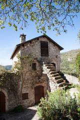 Fototapeta na wymiar Vieille maison du village de Cantobre