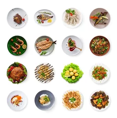 Fototapete Fertige gerichte Collage von Restaurantgerichten isoliert auf weiß
