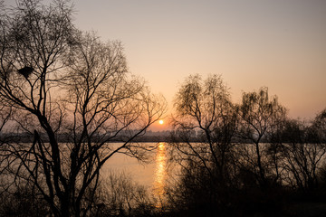 The spectacular sunset of the Han River