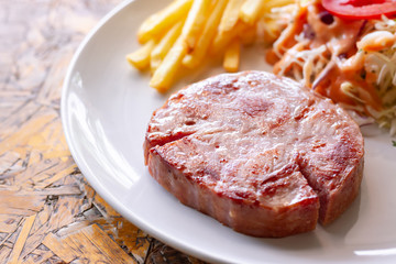 Ham steak and vegetable salad