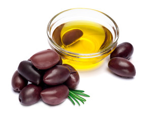 black olives isolated on white background