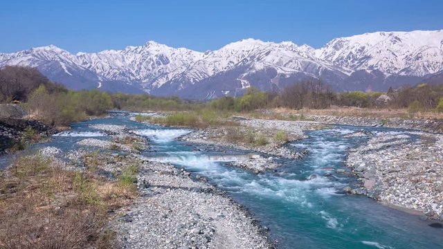白馬村の春の風景