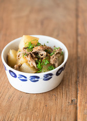 牛肉と大根の煮物