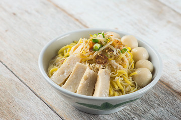 clear soup noodle asian style