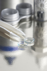 Contact lenses and associated accesory