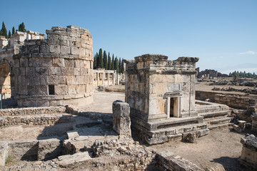 Fototapeta na wymiar ruins of majestic ancient architecture in famous hierapolis, turkey