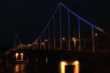 Fototapeta na wymiar Truchaniv bridge