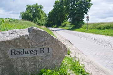 Bicycle sign, road EuroRoute R-1 in Germany