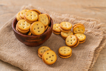 biscuit with pineapple jam