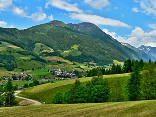Fototapeta na wymiar Austrian Alps-outlook on the Lessach