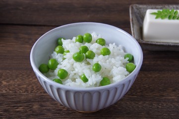 グリンピースご飯　豆ごはん　和食
