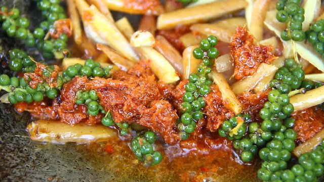 Cooking  jungle  curry or Kangpa , Thai food