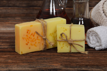 Musky aroma soap, argan oil for the body and clean towels