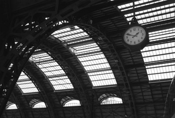 Orologio in stazione - il tempo
