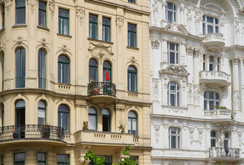Fototapeta na wymiar Jugendstilhäuser in Wien