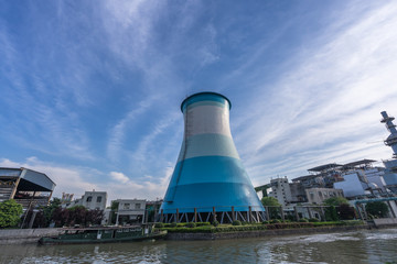 Obraz premium power station with blue sky