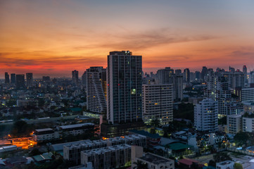 Fototapeta na wymiar Bangkok, Thailande, vue coucher soleil capitale