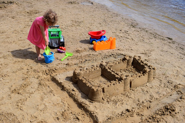 zabawa na plaży