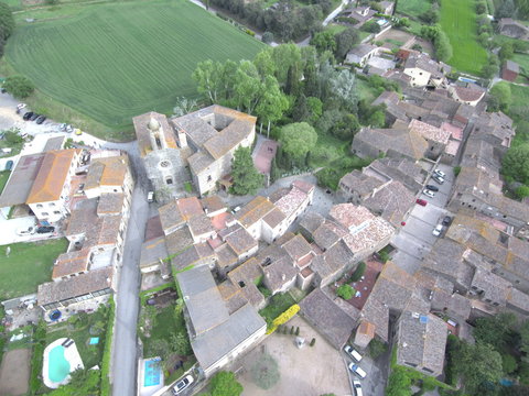 Drone en Pubol, castillo de Gala, sepulcro de la mujer de Dali. Pueblo del Emporda  en Gerona, Costa Brava (Catalu&ntilde;a,Espa&ntilde;a). Fotografia aerea con Dron.