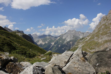 Fototapeta na wymiar Paysage Alpin