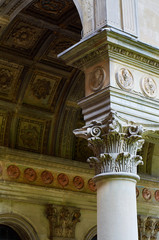 Naklejka premium Vault and Column, Florence, Italy