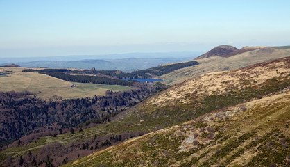 Fototapeta na wymiar Montagne d'Auvergne