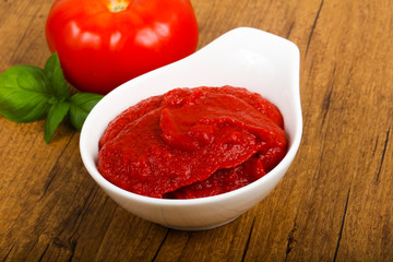 Tomato paste