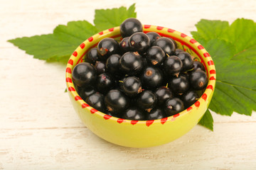 Ripe black currants