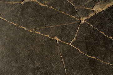 Obraz premium Grunge concrete dark grey wall with brown crack