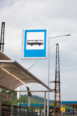 Obraz na płótnie Canvas Bus stop and sign