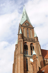 Fototapeta na wymiar Schweriner Dom St. Maria und St. Johannes, erbaut ab 1172, Schwerin, Mecklenburg-Vorpommern, Deutschland, Europa