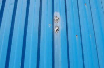 Container, Detail