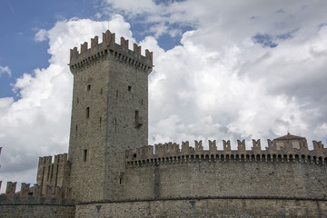 Castello di Vigoleno