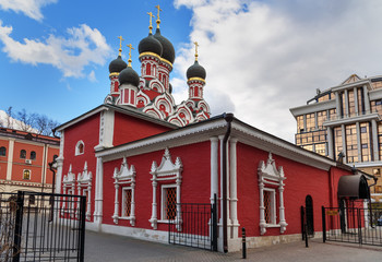 Fototapeta na wymiar Church of the Martyr George the Victorious in Yendovo. Moscow. Russia