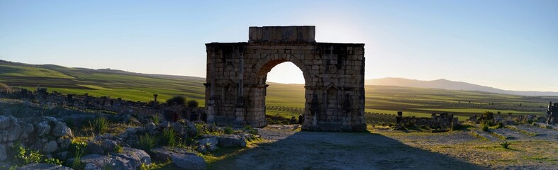 Fototapeta na wymiar Panorama - Volubilis Arch, Morocco