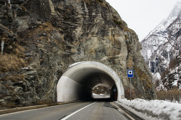 A short tunnel in the rock.
