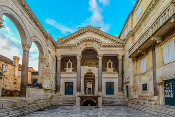 Fototapeta na wymiar Early morning at the peristyle or peristil inside Diocletian's Palace in the old town section of Split Croatia 