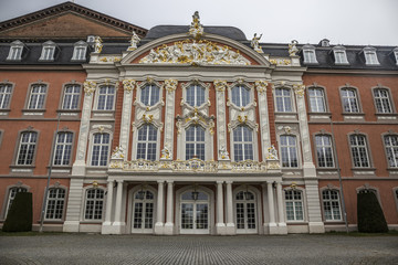 Obraz premium Kurfürstliches Palais Trier
