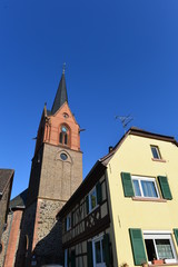 Fototapeta na wymiar Evangelische Kirche Marköbel Marköbel-Hammersbach Main-Kinzig-Kreis in Hessen