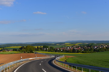 Landstrasse L 3009 bei Ronneburg Hessen 