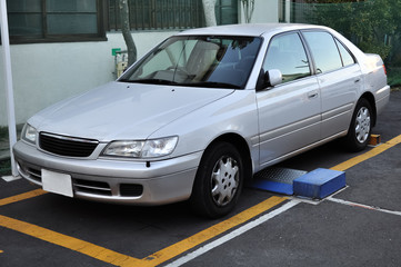 Fototapeta na wymiar hour car parking lot in Japan.