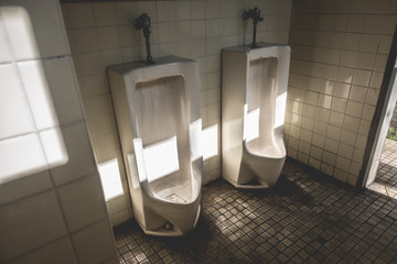 公衆トイレ