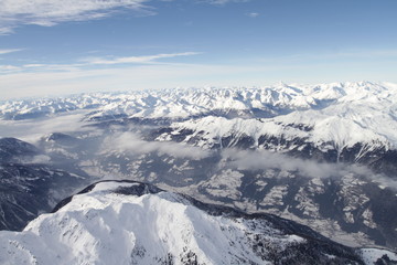 Obraz premium Ballonfahrt in den Alpen 