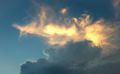 Strong sun and skies, Clear sky background with tiny clouds