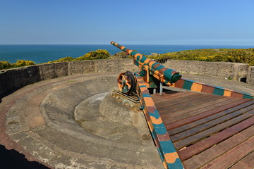 Long range gun battery, Jersey, U.K.
Wide angle image of a WW2 bunker and weaponry.