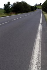 image of the open road in the countryside
