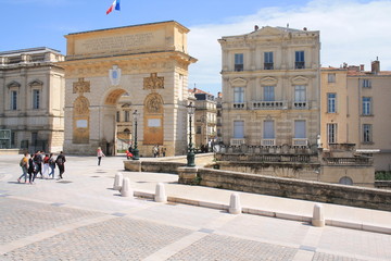Arc de triomphe et place royale de Montpellier, Hérault, France