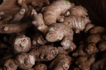 Moody Raw Ginger