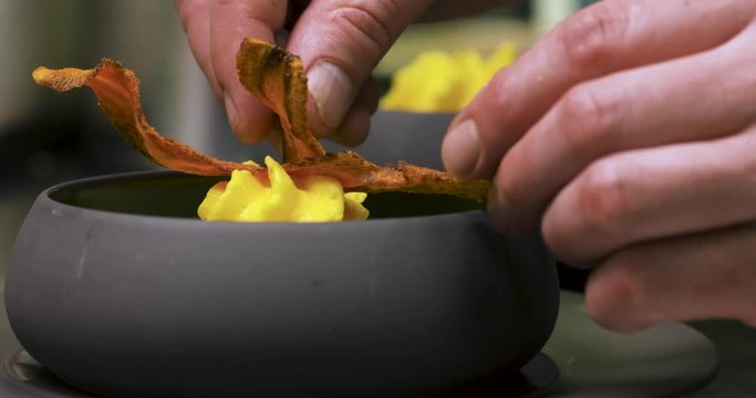 plat dans un grand restaurant